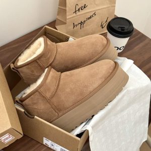 מגפון UGG פלטפורמה